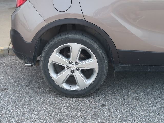 Used 2015 Buick Encore FWD image 11