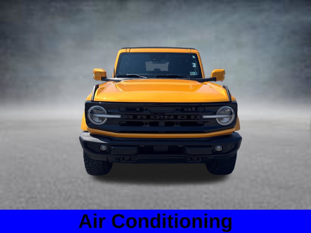 Used 2022 Ford Bronco Outer Banks AWD/4WD image 3