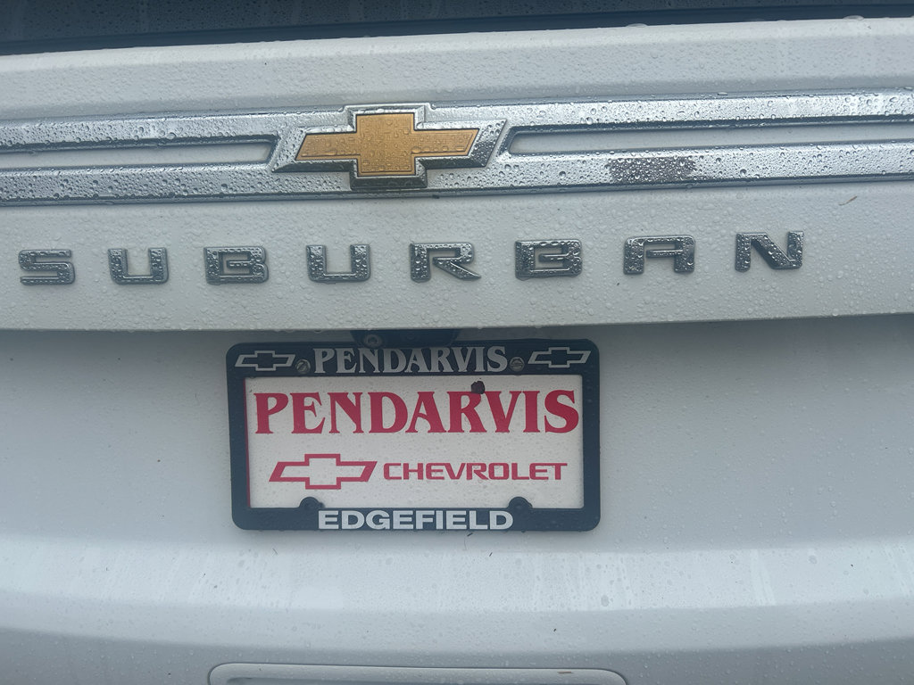 Used 2022 Chevrolet Suburban Premier image 4