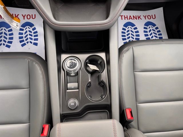 New 2026 Ford Explorer Active w/ Active Comfort Package AWD/4WD image 14