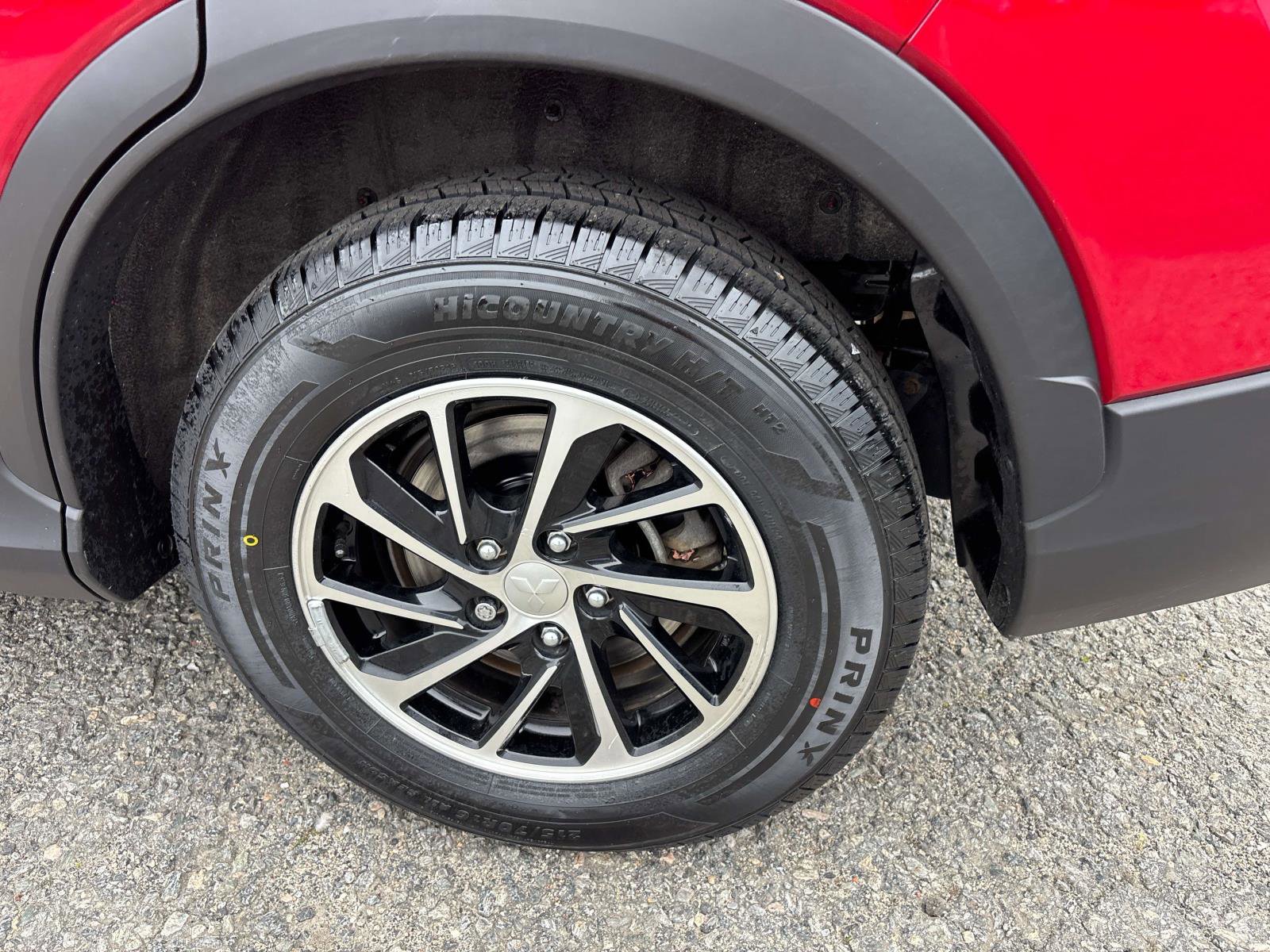 Used 2024 Mitsubishi Eclipse Cross ES AWD/4WD image 9