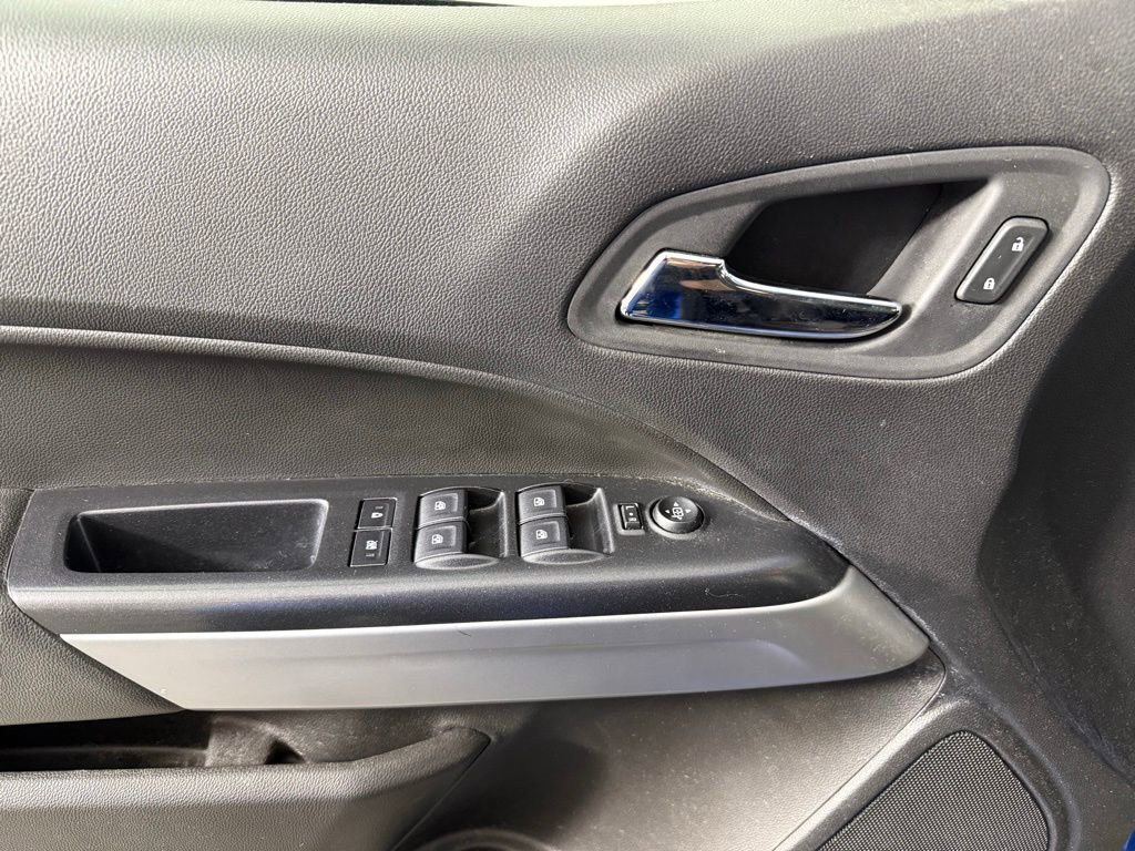 Used 2021 Chevrolet Colorado LT w/ Safety Package image 13