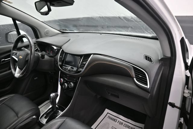 Used 2020 Chevrolet Trax Premier w/ LPO, Protection Package AWD/4WD image 9