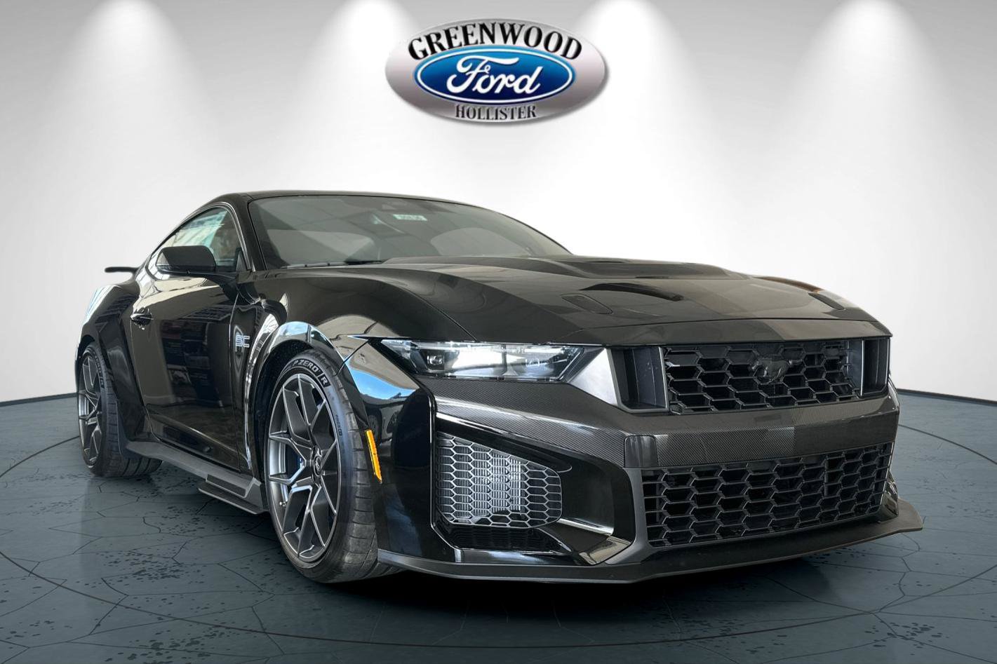 New 2026 Ford Mustang Dark Horse SC w/ Carbon Fiber Exterior Package RWD image 1