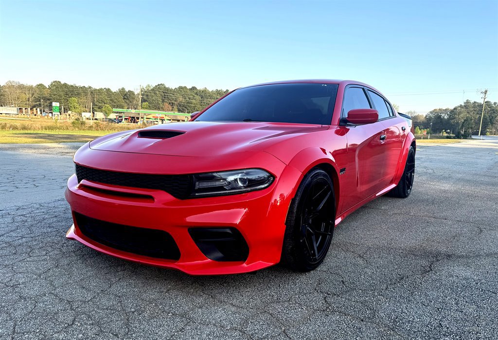 Used 2019 Dodge Charger Scat Pack image 1