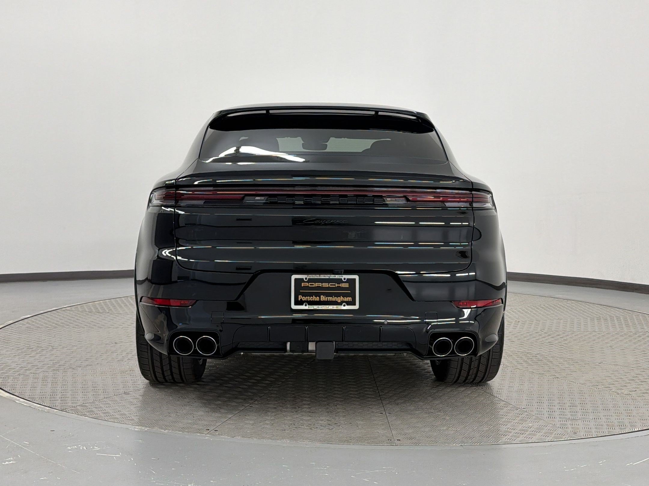 New 2026 Porsche Cayenne Coupe AWD/4WD image 10