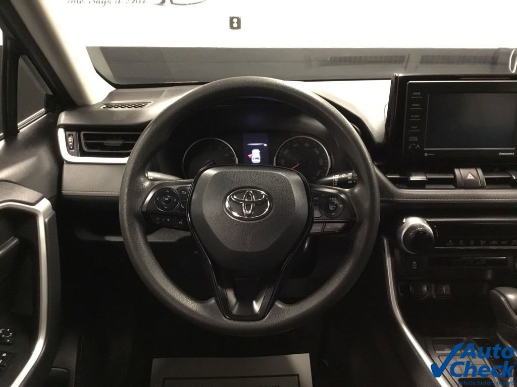 Used 2022 Toyota RAV4 LE AWD/4WD image 43