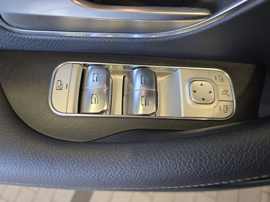 Certified 2026 Mercedes-Benz GLE 350 4MATIC image 29