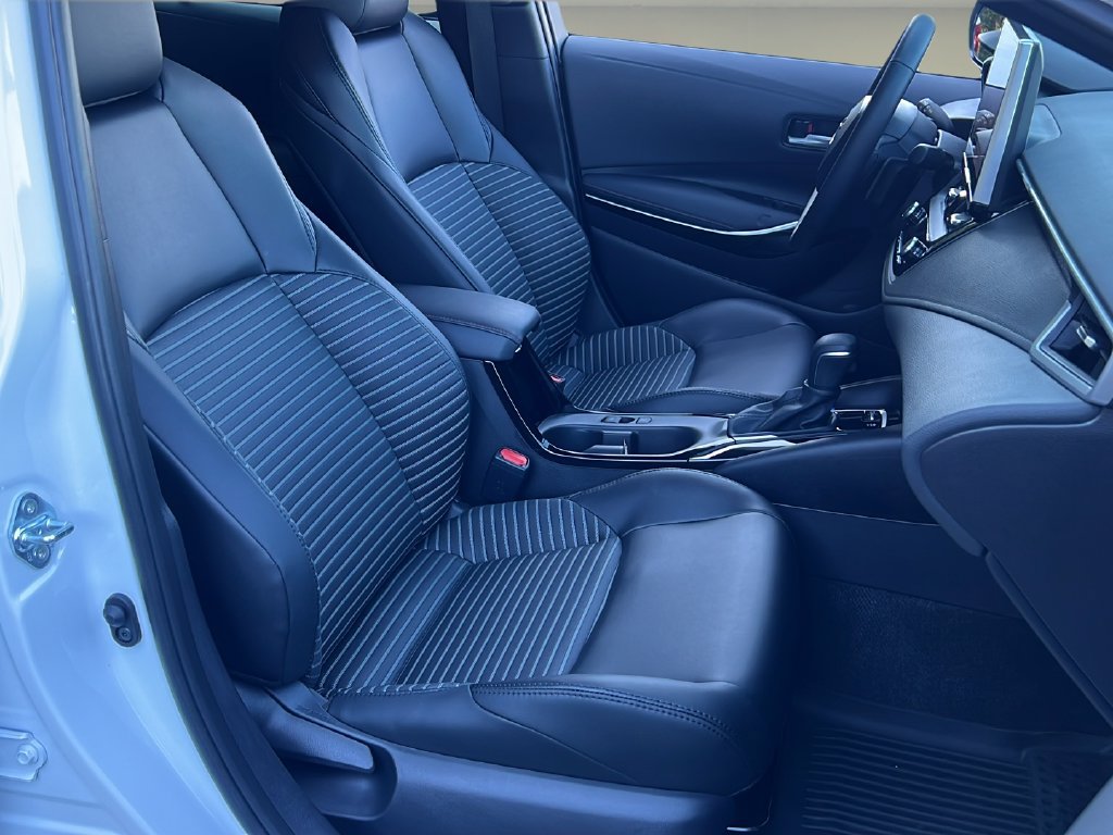Certified 2026 Toyota Corolla XSE FWD image 18