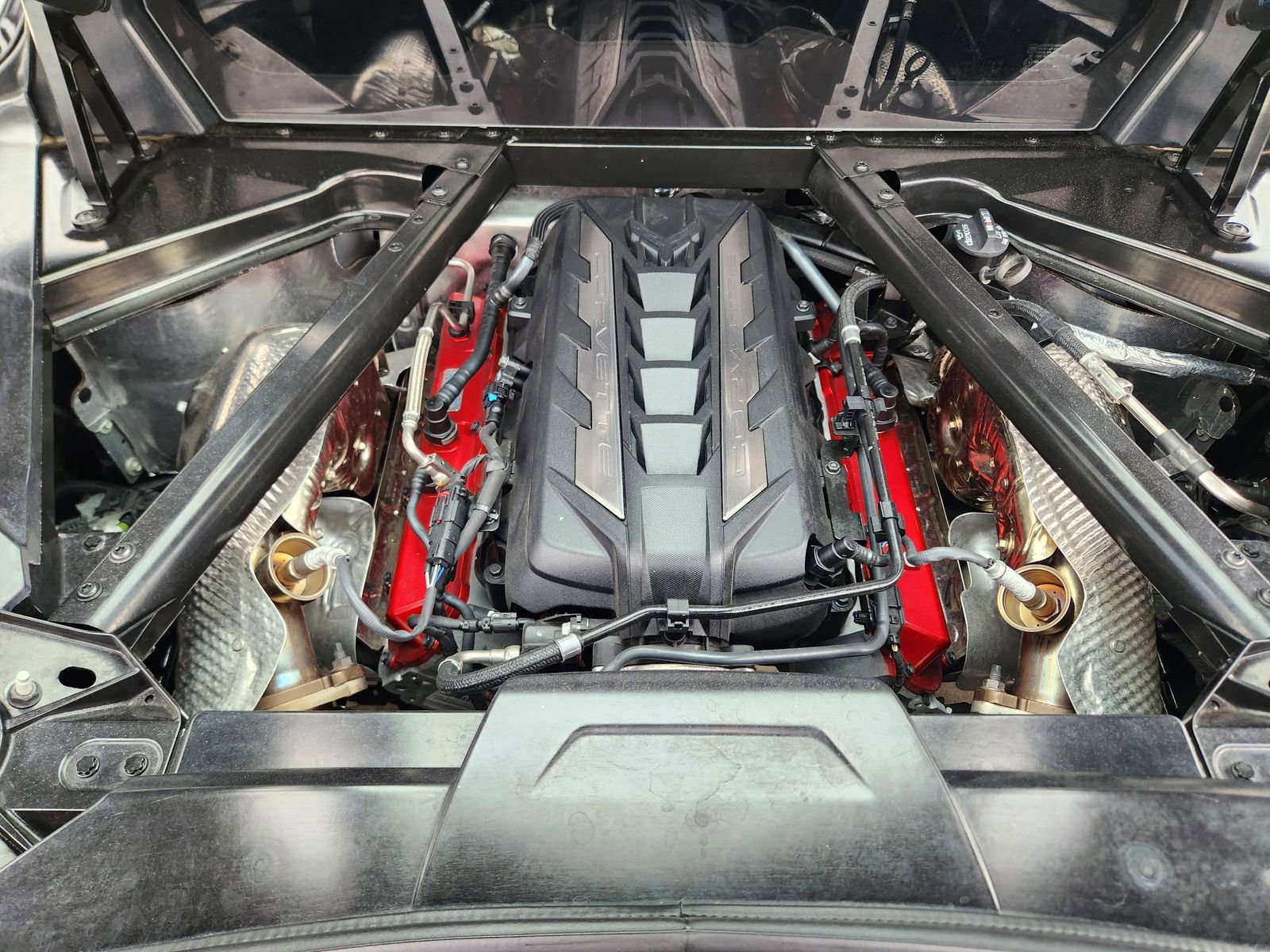 Used 2025 Chevrolet Corvette Stingray Coupe w/ Battery Protection Package image 35