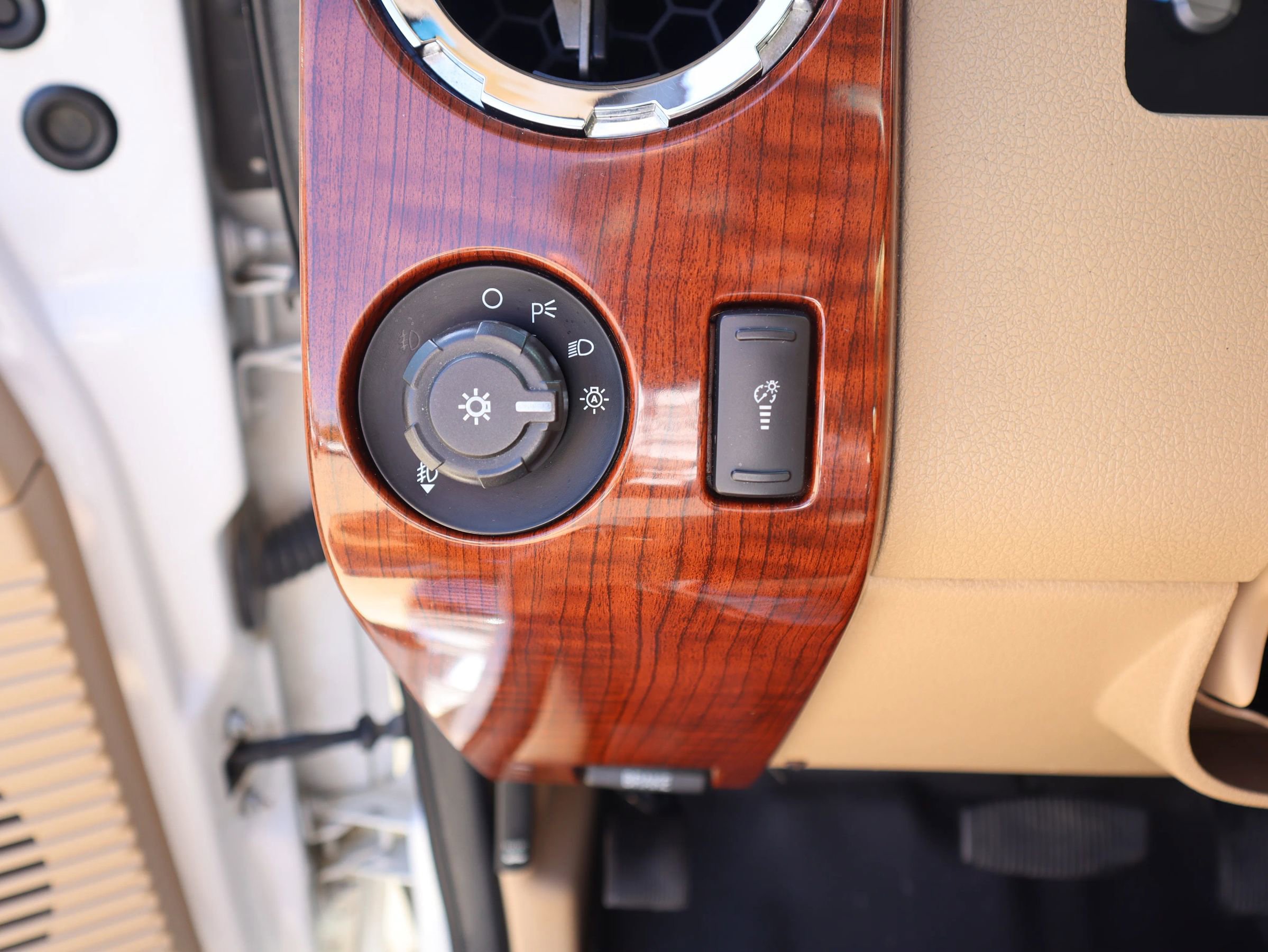 Used 2015 Ford F350 King Ranch w/ King Ranch w/Chrome Package image 22