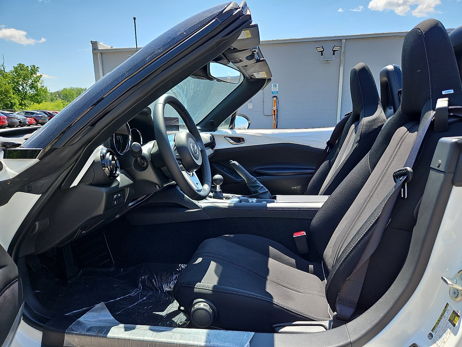 New 2026 MAZDA MX-5 Miata Club RWD image 10
