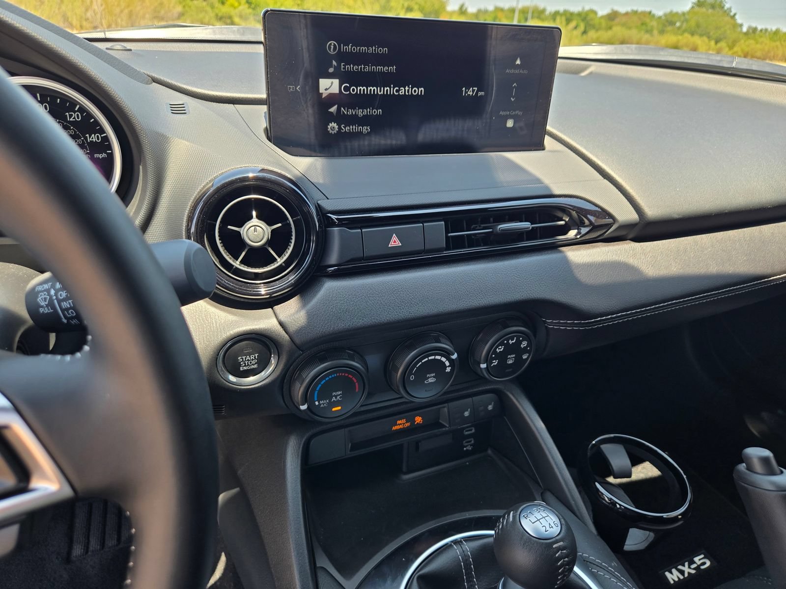 New 2026 MAZDA MX-5 Miata Club w/ Interior Package RWD image 12
