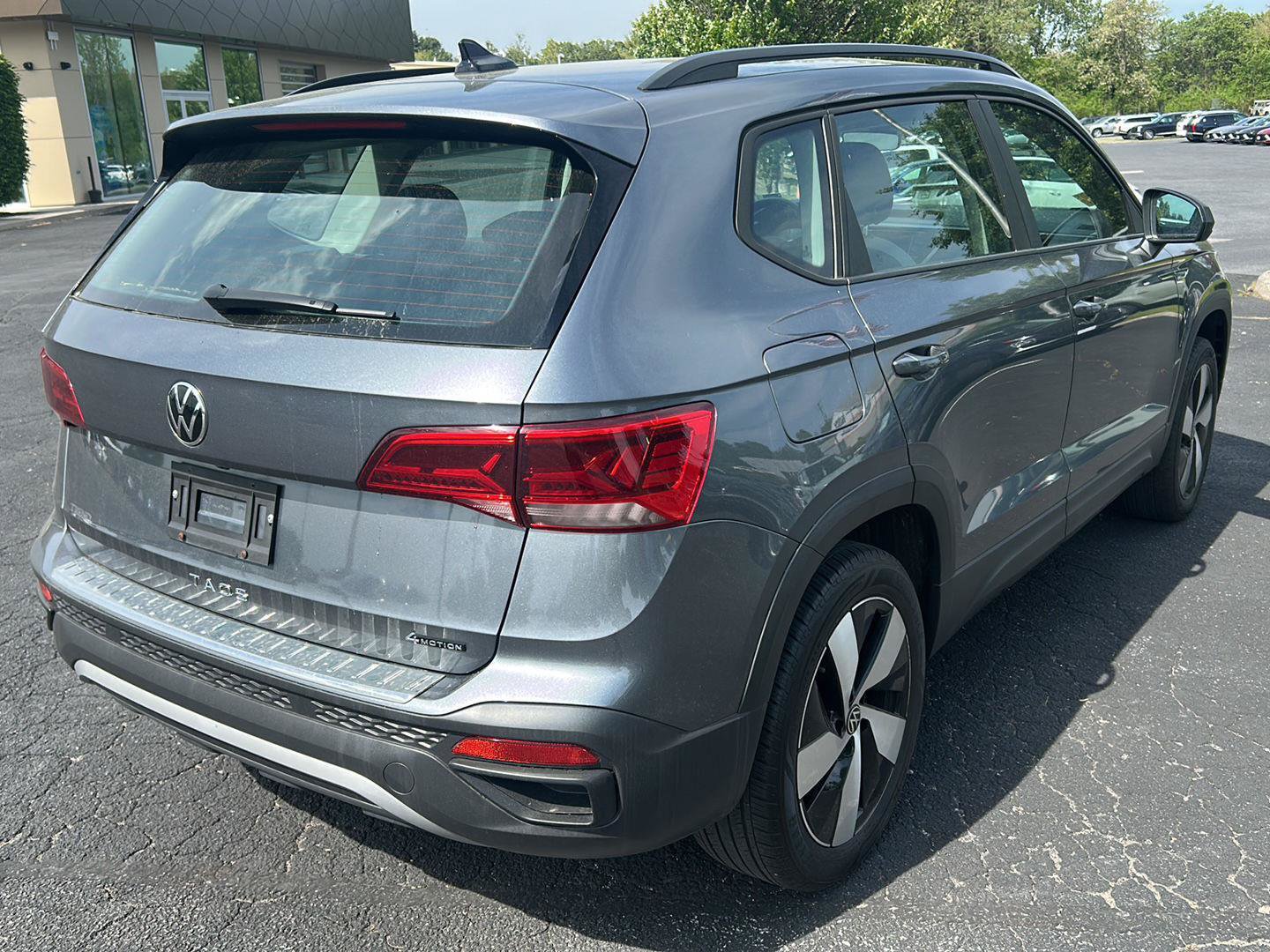 Used 2023 Volkswagen Taos S w/ Driver Assistance Package AWD/4WD image 6