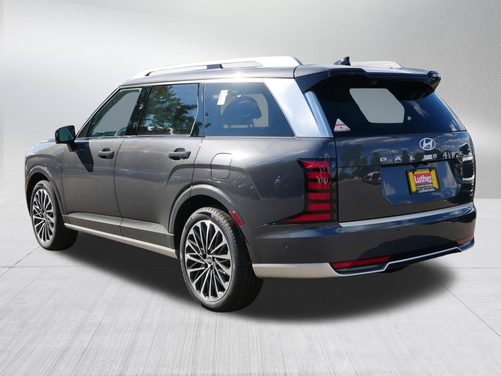 New 2026 Hyundai Palisade Calligraphy image 3