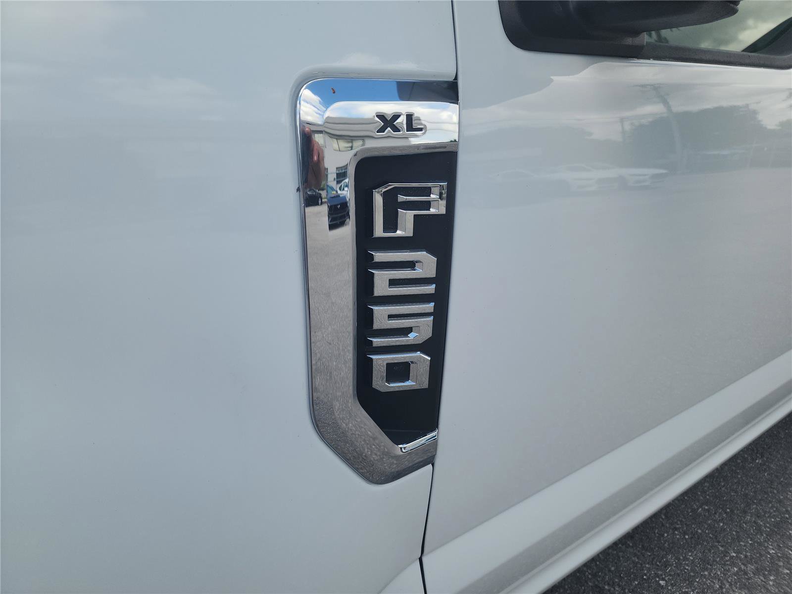Certified 2019 Ford F250 XL w/ XL Value Package RWD image 10