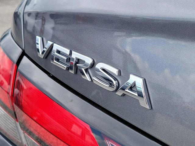 Used 2025 Nissan Versa SV FWD image 5