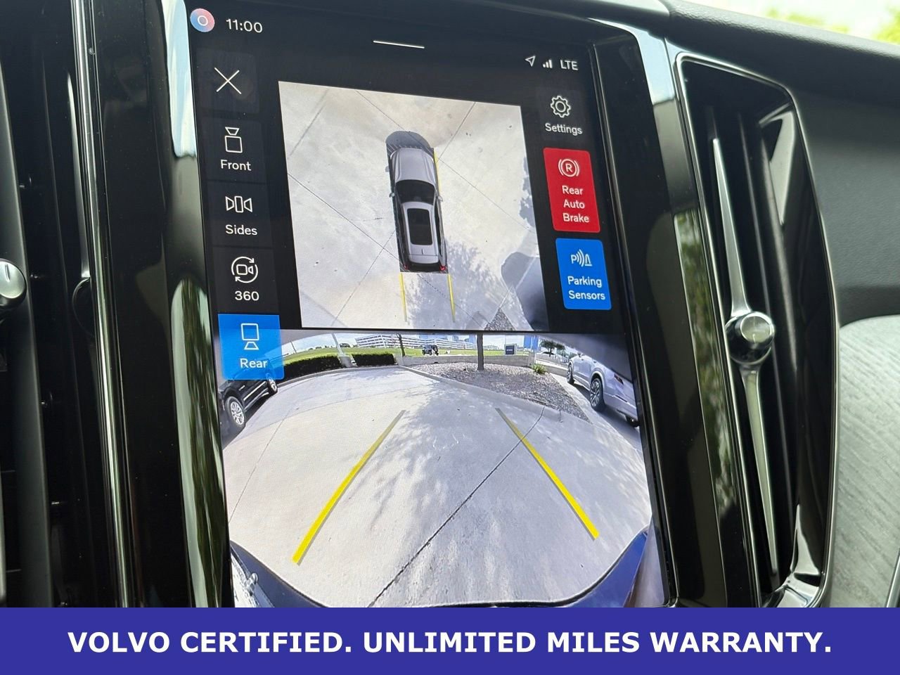 Certified 2025 Volvo XC60 B5 Plus AWD/4WD image 25