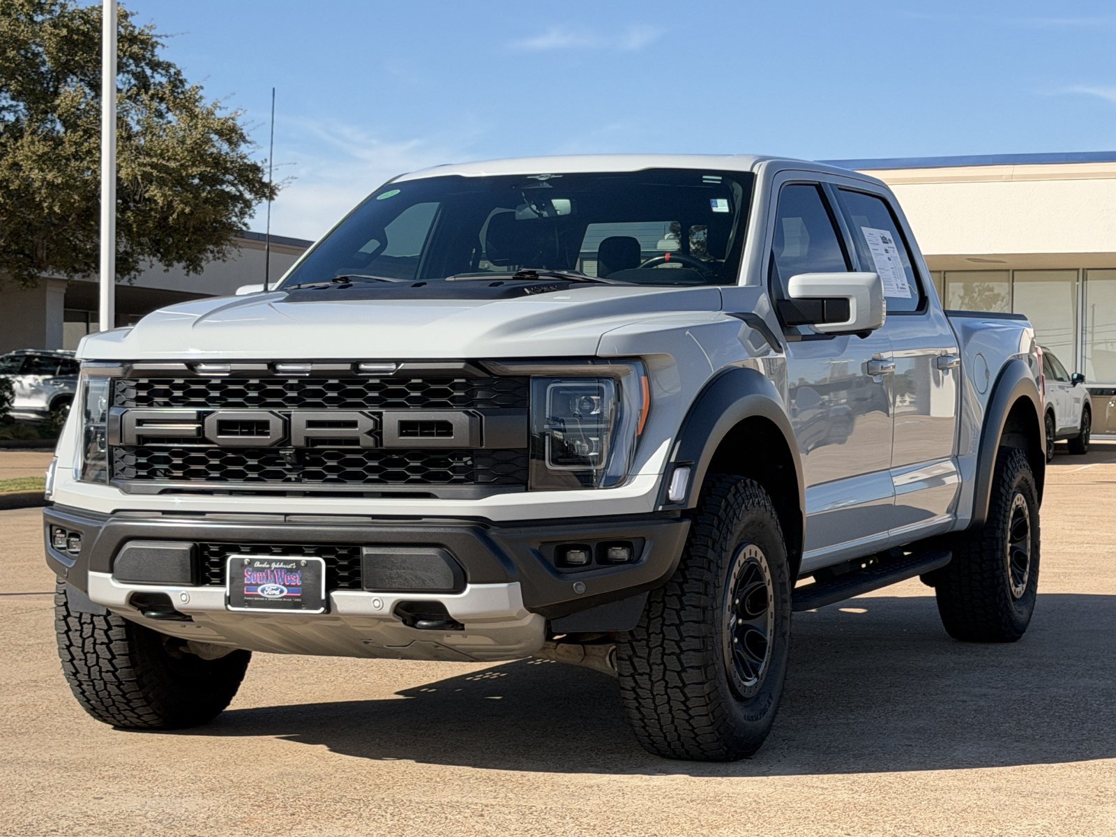 Used 2023 Ford F150 Raptor AWD/4WD image 8