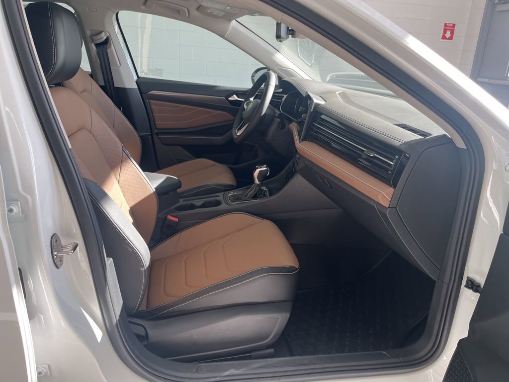 New 2026 Volkswagen Jetta SEL FWD image 39