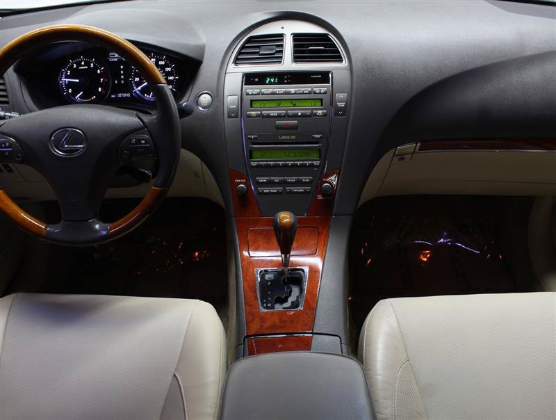 Used 2010 Lexus ES 350 FWD image 8