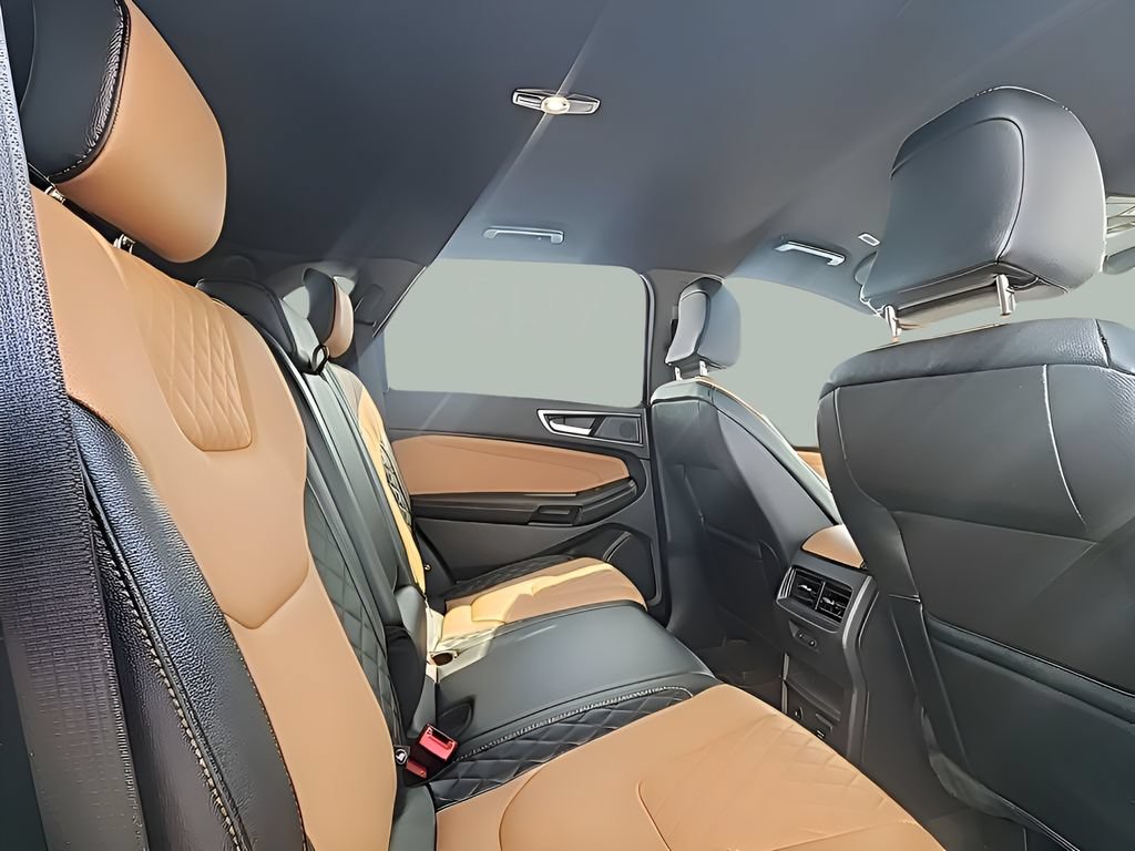 Used 2024 Ford Edge Titanium w/ Titanium Elite Package AWD/4WD image 11
