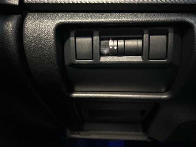 Used 2024 Subaru Crosstrek 2.5i Wilderness image 17