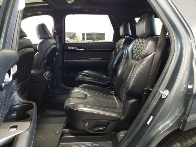 Used 2022 Hyundai Palisade Calligraphy image 13