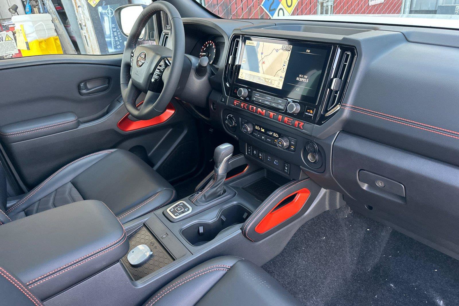 New 2027 Nissan Frontier PRO-4X w/ Pro Premium Package AWD/4WD image 14