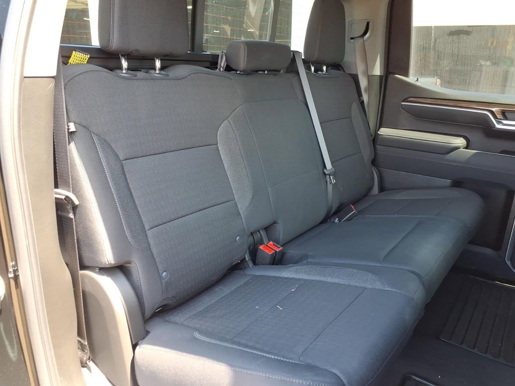 Certified 2026 Chevrolet Silverado 1500 LT w/ Texas Edition Plus image 16