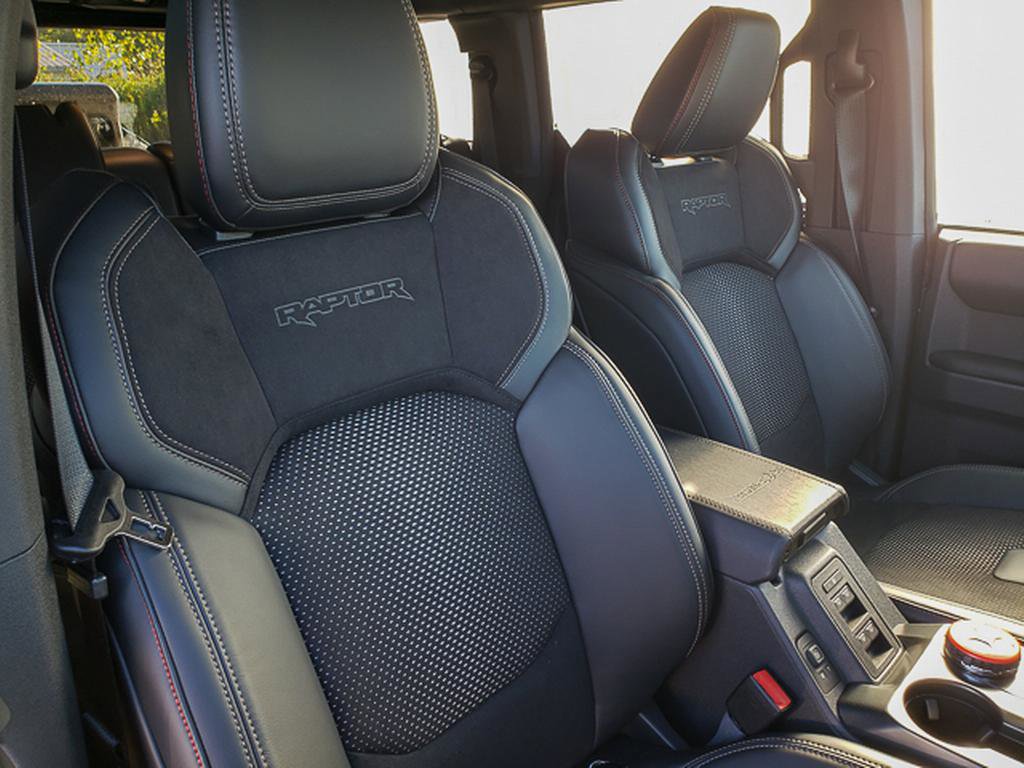 New 2025 Ford Bronco Raptor image 16