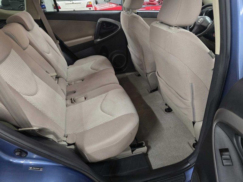 Used 2008 Toyota RAV4 4WD image 7