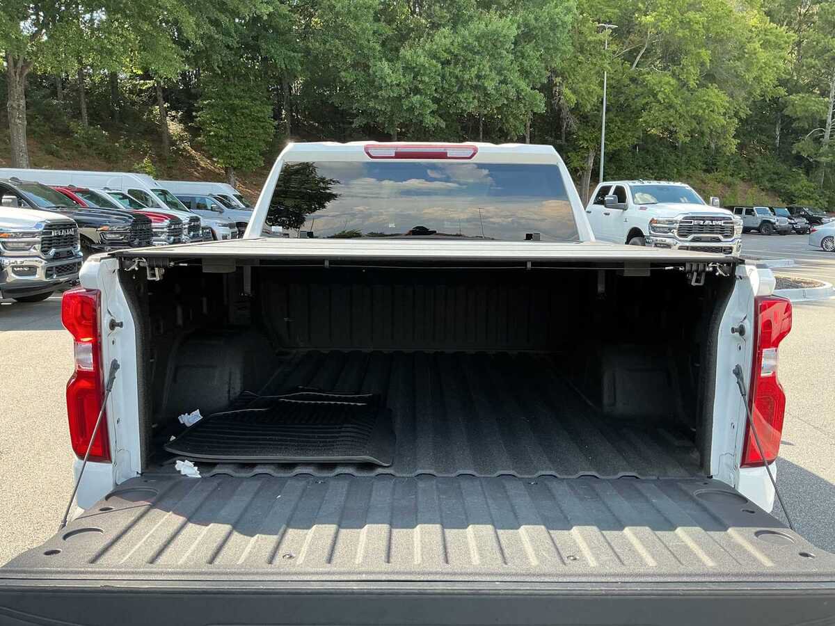 Used 2021 Chevrolet Silverado 1500 RST w/ Z71 Off-Road Package AWD/4WD image 27