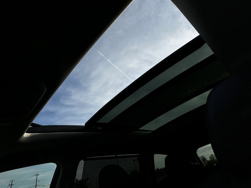 Certified 2025 Subaru Ascent Bronze Edition w/ Onyx Package image 20