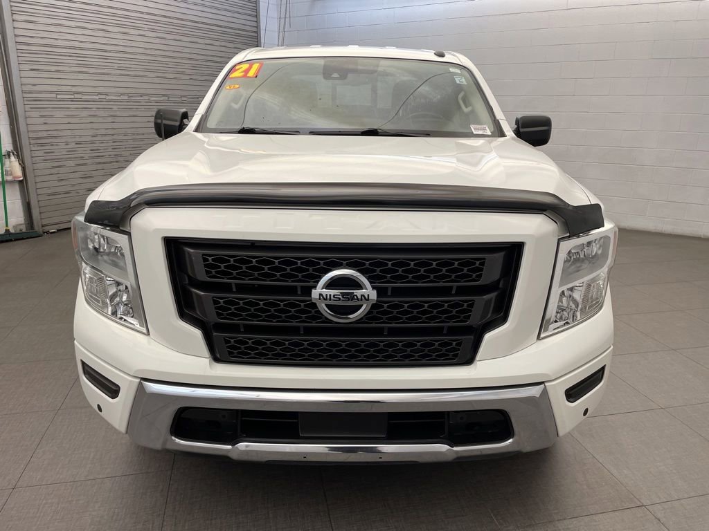 Used 2021 Nissan Titan SV w/ SV Convenience Package RWD image 10
