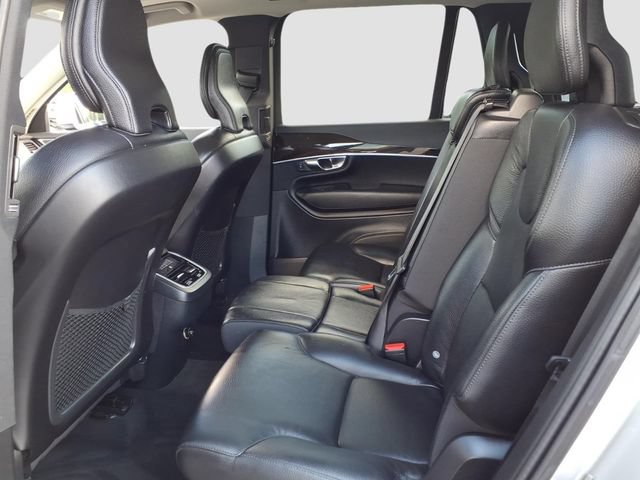 Used 2019 Volvo XC90 T6 Momentum w/ Advanced Package AWD/4WD image 16