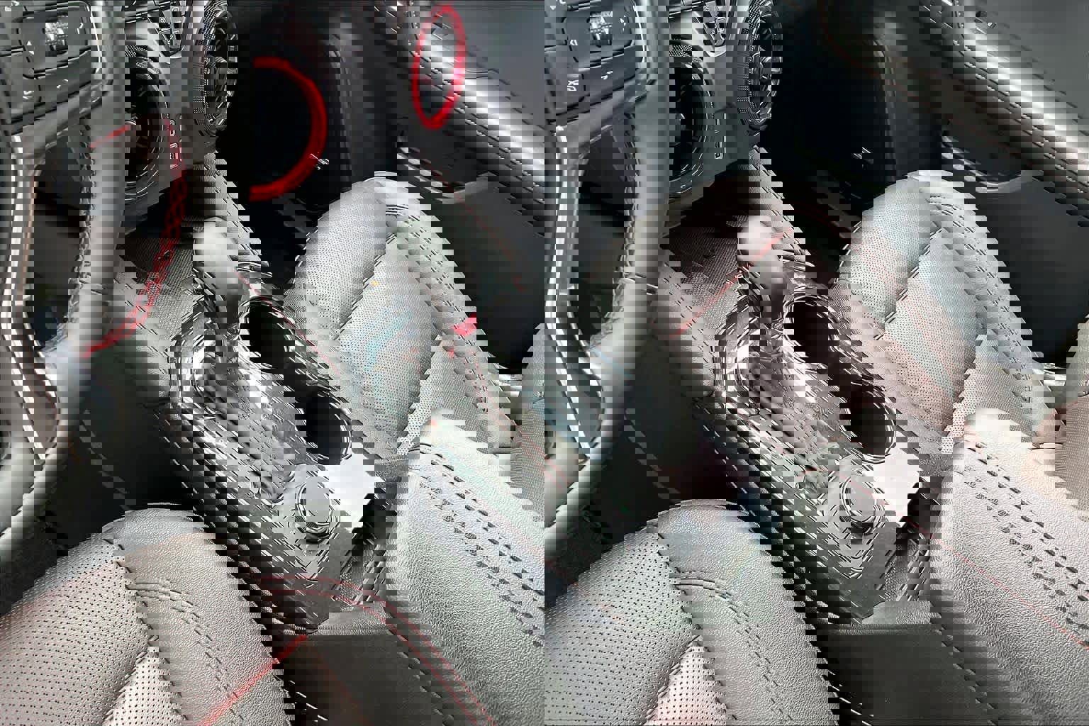 Used 2025 Chevrolet Blazer RS FWD image 16