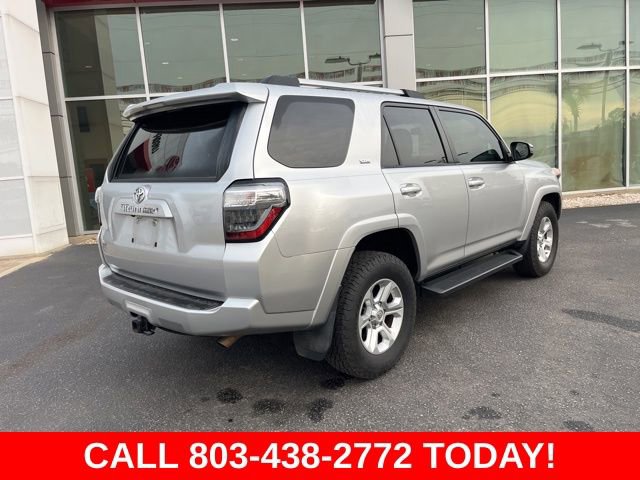 Used 2020 Toyota 4Runner SR5 image 3