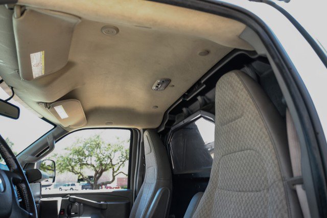 Used 2020 Chevrolet Express 2500 w/ Driver Convenience Package image 23