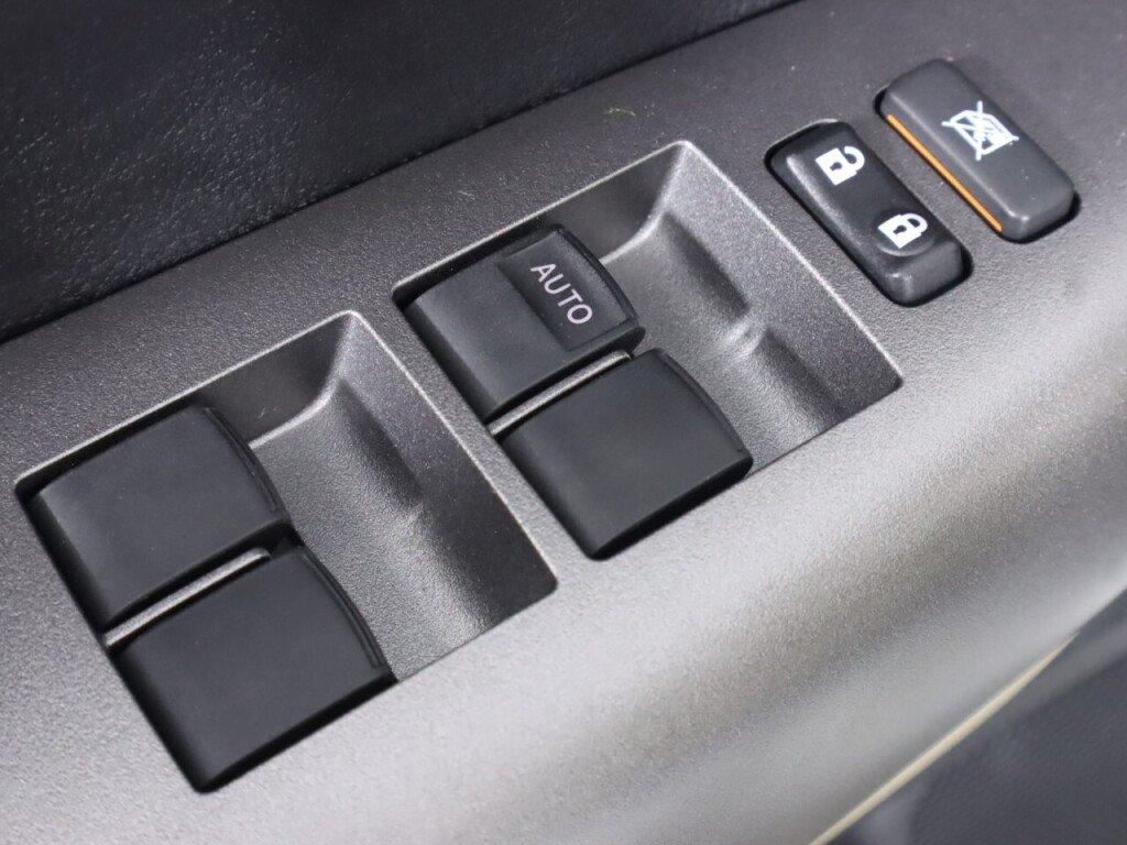 Used 2013 Toyota Tundra 2WD Double Cab image 21