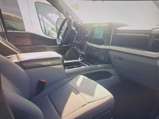 Used 2025 Ford F250 XLT w/ FX4 Off-Road Package AWD/4WD image 10