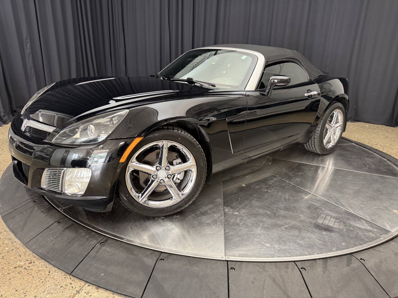 Used 2008 Saturn Sky Red Line RWD image 23