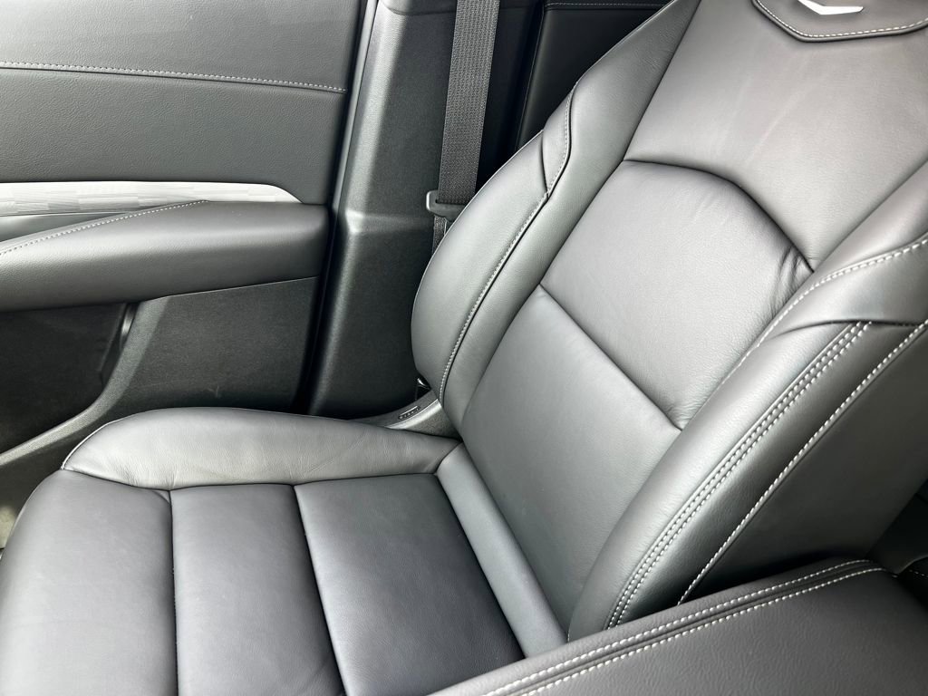 Certified 2024 Cadillac XT4 Premium Luxury w/ Cold Weather Package image 38