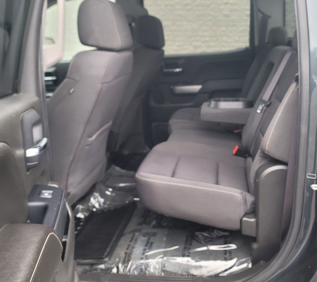 Used 2017 Chevrolet Silverado 1500 LT w/ LPO, Black Pack image 24