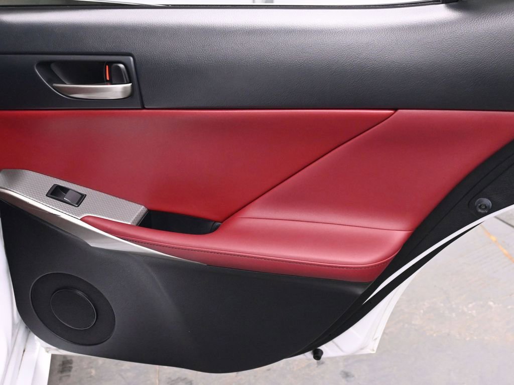 Used 2018 Lexus IS 300 F Sport image 16