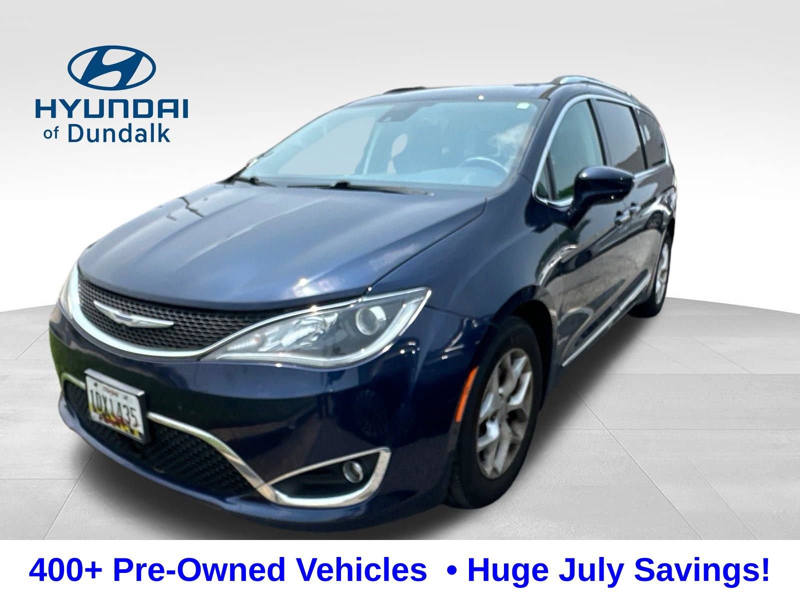 Used 2019 Chrysler Pacifica Touring-L Plus FWD image 1