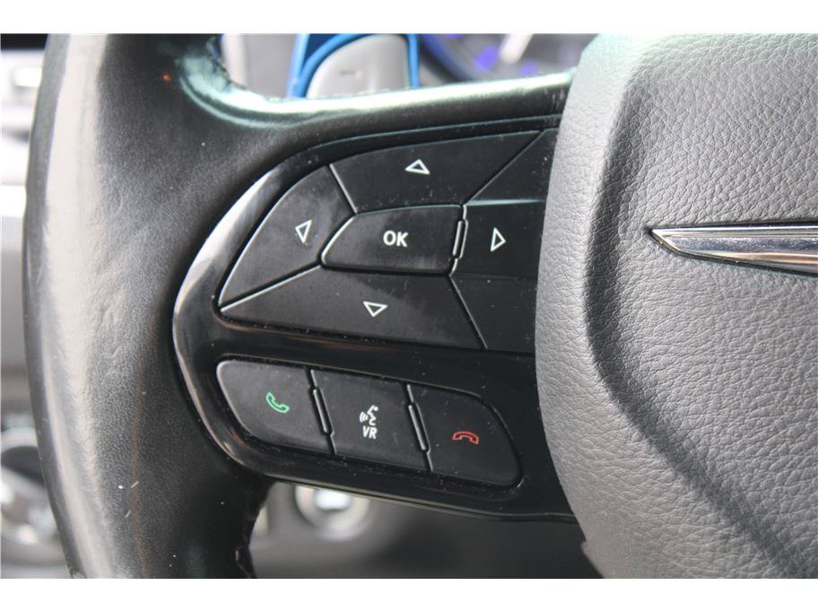 Used 2021 Chrysler 300 S RWD image 18