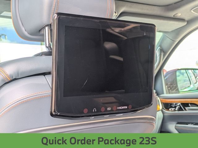 Used 2022 Jeep Grand Wagoneer Series II w/ Premium Group II image 27