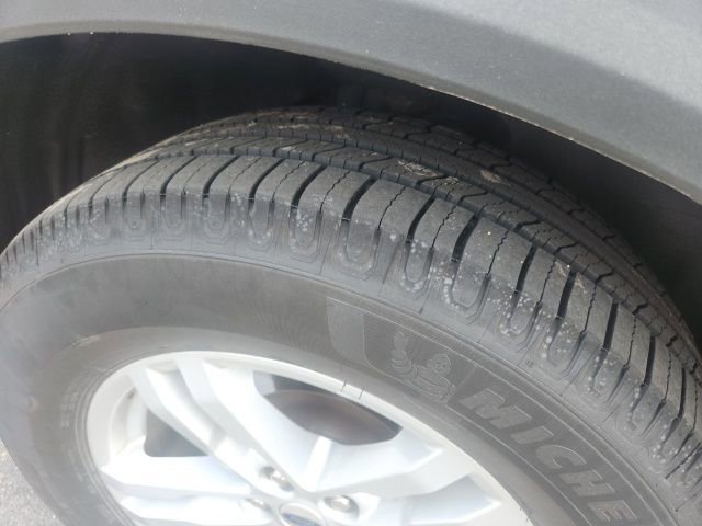 Used 2021 Ford Explorer XLT w/ Equipment Group 202A image 11