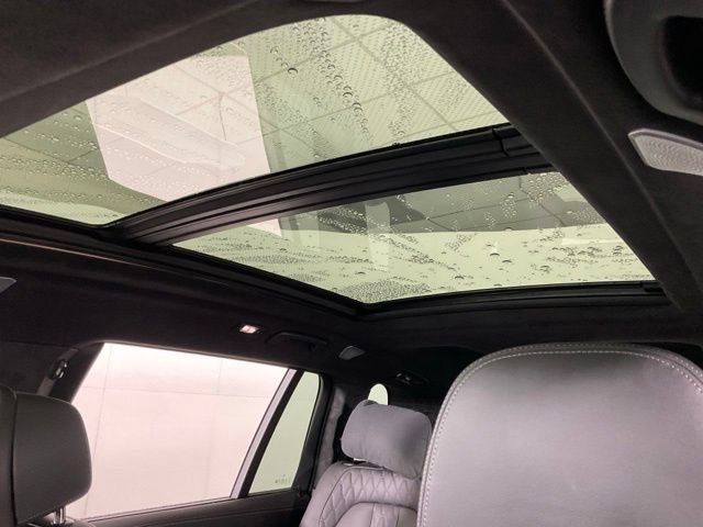 Certified 2025 BMW X7 M60i AWD/4WD image 27